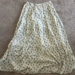 Aerie Ditsy Floral Cream Maxi Skirt